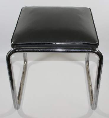 Bild Nr.2: 121-1624 Bauhaus Hocker Stahlrohr: (Möbel, Design)
