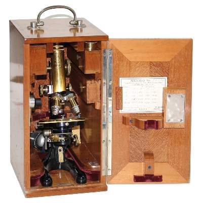 Bild Nr.1: 121-1641 Ernst Leitz Wetzlar Mikroskop: (Optik, Mikroskope)