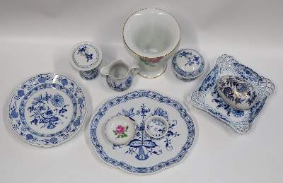 Bild Nr.2: 121-1664 11-tlg. Resteservice Meissen.: (Porzellan u. Keramik, Meissen)