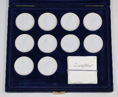Bild Nr.3: 121-1670 Sammlung aus 87: (Porzellan u. Keramik, Meissen)