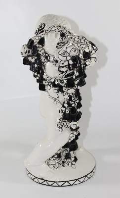 Bild Nr.2: 121-1673 Michael Powolny gr. Putto: (Porzellan u. Keramik)