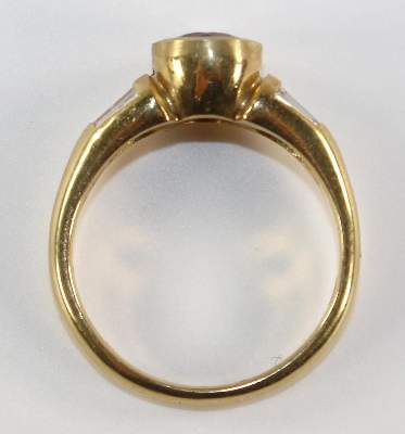 Bild Nr.2: 121-1704 Damenring 750 GG: (Schmuck, DRC Pforzheim)