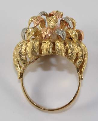 Bild Nr.3: 121-1735 Designring Italien 750 GG/WG/RG: (Schmuck, Ringe)