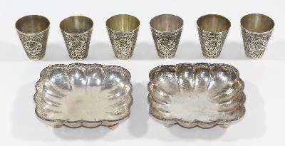 Bild Nr.1: 121-1743 6 Becher u. 2 Schälchen.: (Silber)