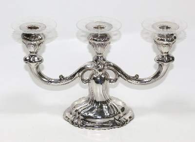 Bild Nr.1: 121-1775 Wilhelm Binder Kerzenleuchter: (Silber)