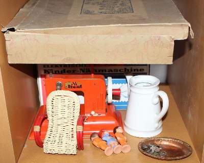 Bild Nr.10: 121-1816 Riesige Sammlung Puppenstuben u.: (Spielzeug, Puppenstuben)