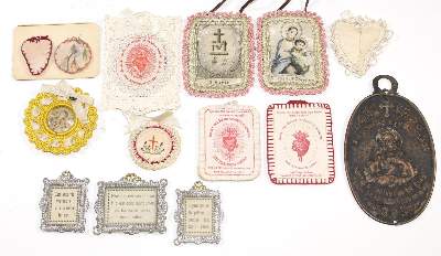 Bild Nr.2: 121-1823 Sammlung lithurgisches: (Spielzeug, Puppen)