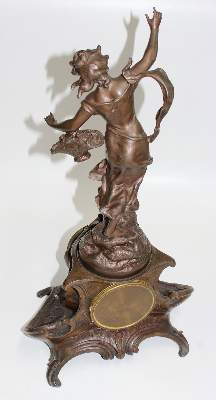 Bild Nr.2: 121-1842 Jugendstil Figurenuhr: (Uhren)