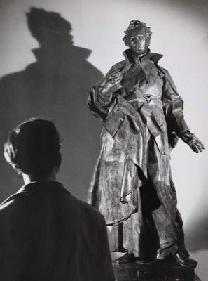 Bild Nr.1: 121-1887 Häusser, Robert: (Photographie)