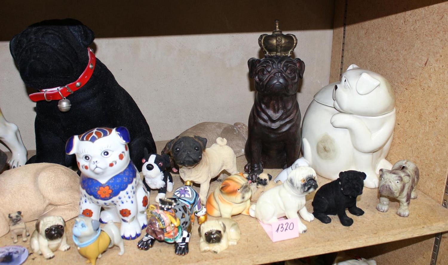 Große Abbildung Nr.23: 122-1320 Mops u. Bulldoggen.: (Varia, Sammlungen)