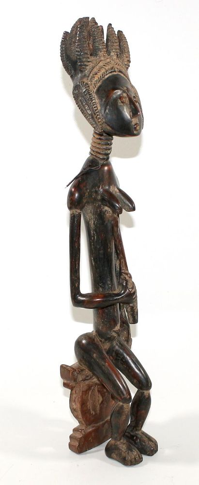 Große Abbildung Nr.3: 122-1332 Ashanti sitzende Frau.: (Afrika)