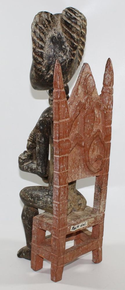 Große Abbildung Nr.3: 122-1338 Fanti Thronende Mutterfigur: (Afrika)