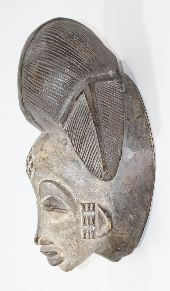 Große Abbildung Nr.3: 122-1348 Punu Gabun: (Afrika)