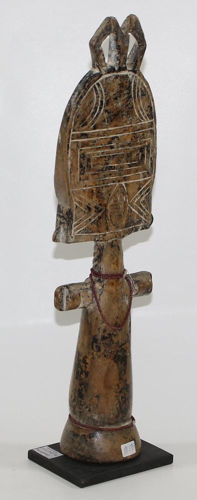 Große Abbildung Nr.3: 122-1353 Akuaba Puppe Ashanti: (Afrika, Sammlung Nerlich München)