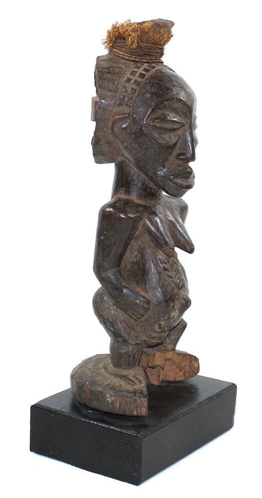Große Abbildung Nr.2: 122-1363 Hemba Frauenfigur: (Afrika, Sammlung Nerlich München)