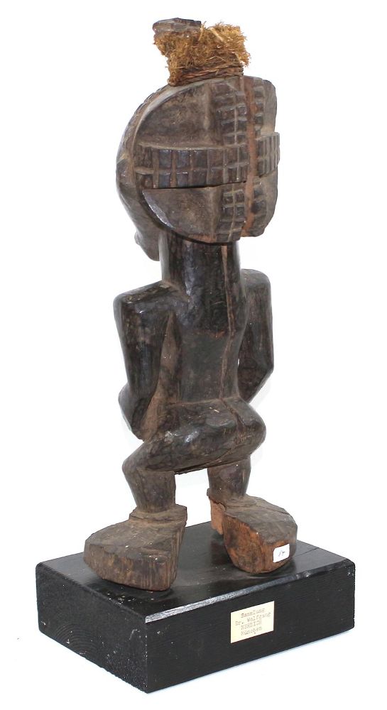 Große Abbildung Nr.3: 122-1363 Hemba Frauenfigur: (Afrika, Sammlung Nerlich München)