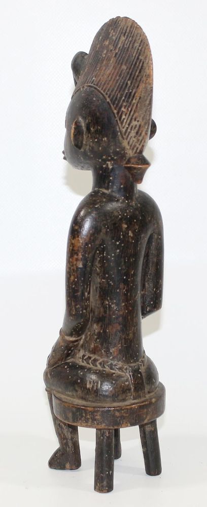 Große Abbildung Nr.3: 122-1385 Punu Gabun Ahnenfigur: (Afrika, Sammlung Nerlich München)