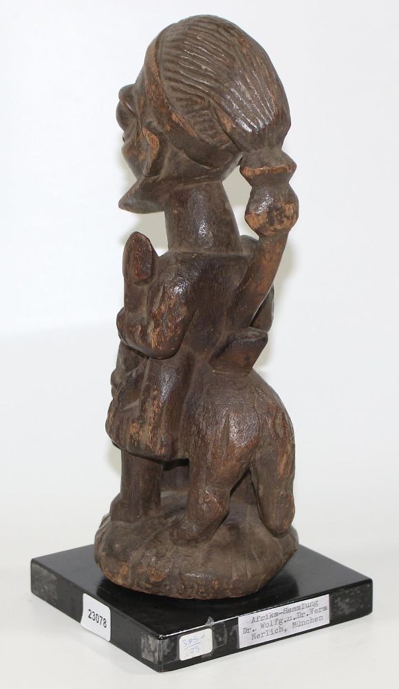 Große Abbildung Nr.3: 122-1388 Yoruba Nigeria: (Afrika, Sammlung Nerlich München)