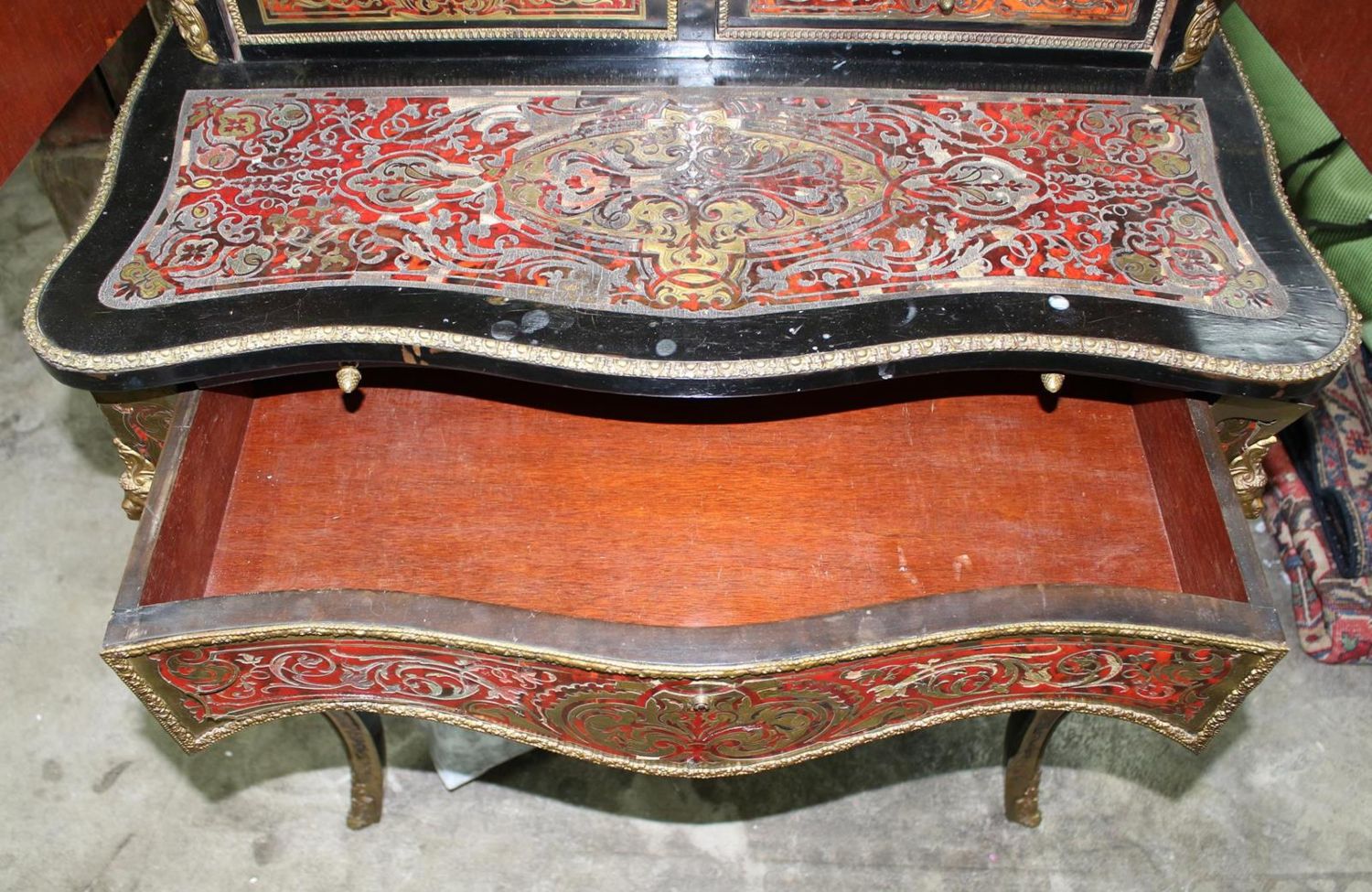 Große Abbildung Nr.3: 122-1506 Boulle Schreibtisch: (Möbel)
