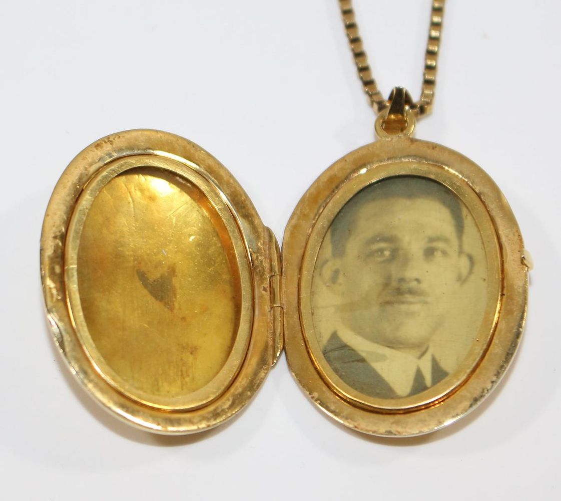 Große Abbildung Nr.2: 122-1551 750 GG-Medaillon u.: (Schmuck, Anhänger)