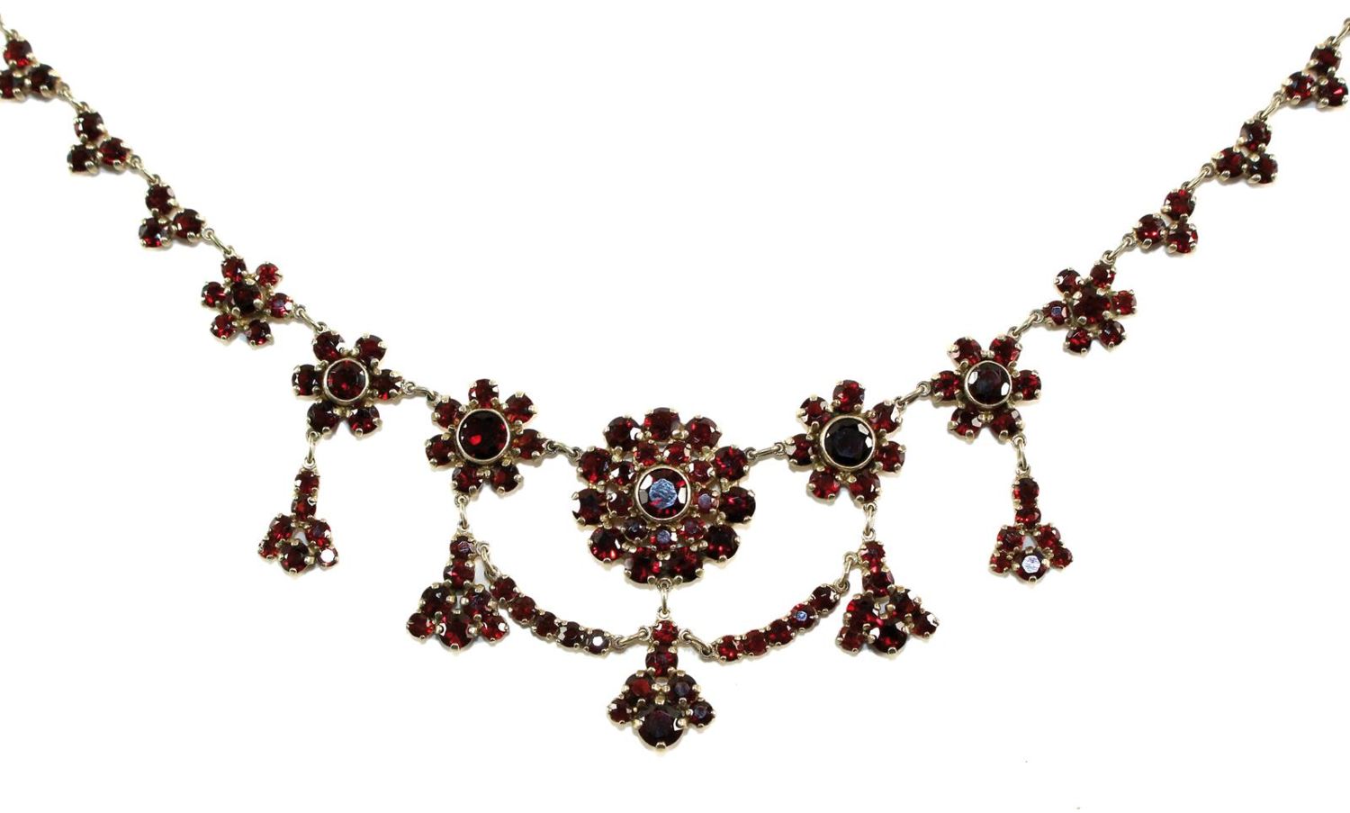 Große Abbildung Nr.1: 122-1570 Granatcollier 925 Silber: (Schmuck, Colliers)