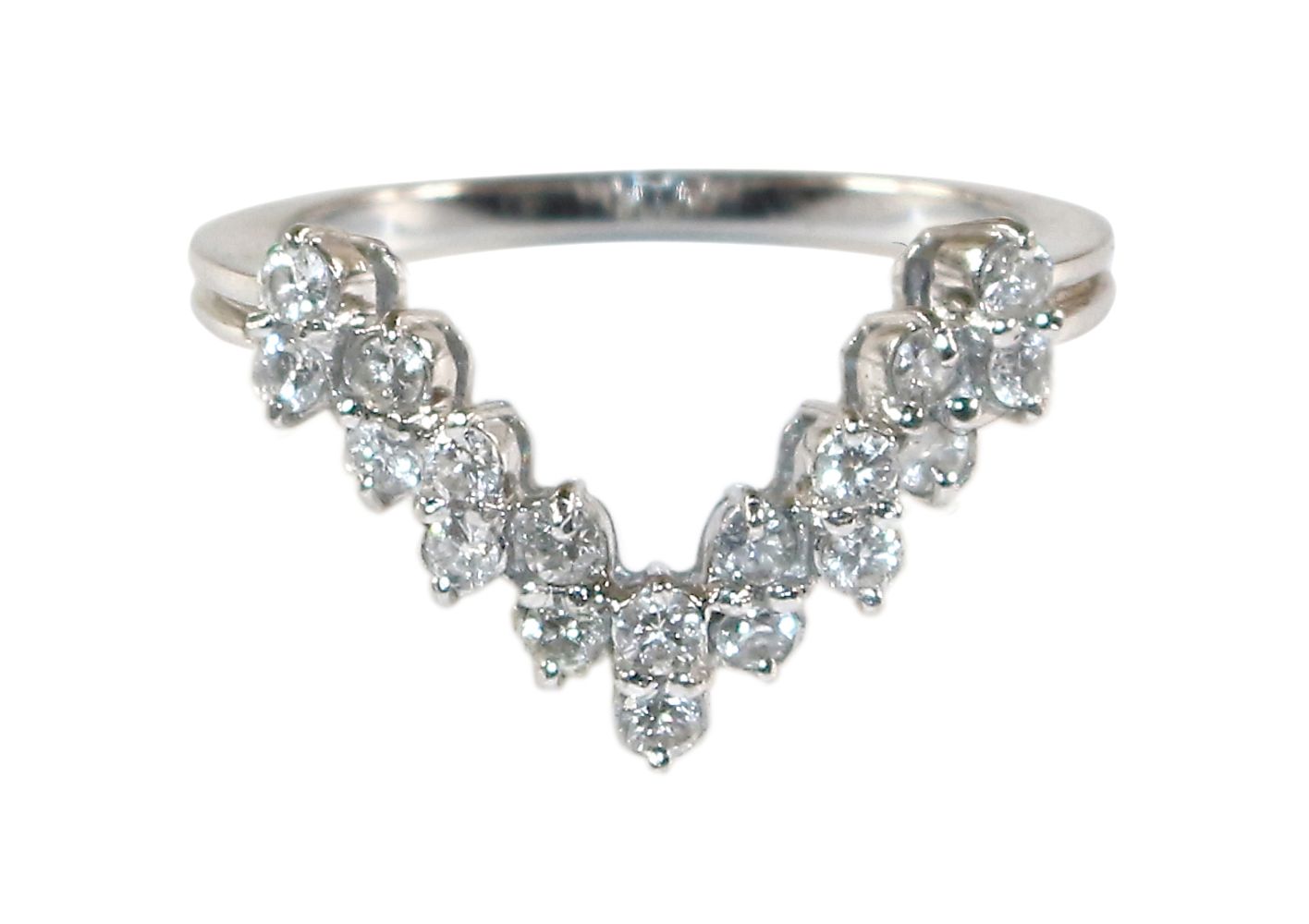 Große Abbildung Nr.2: 122-1582 Diamantring 750 WG.: (Schmuck, DRC Pforzheim)
