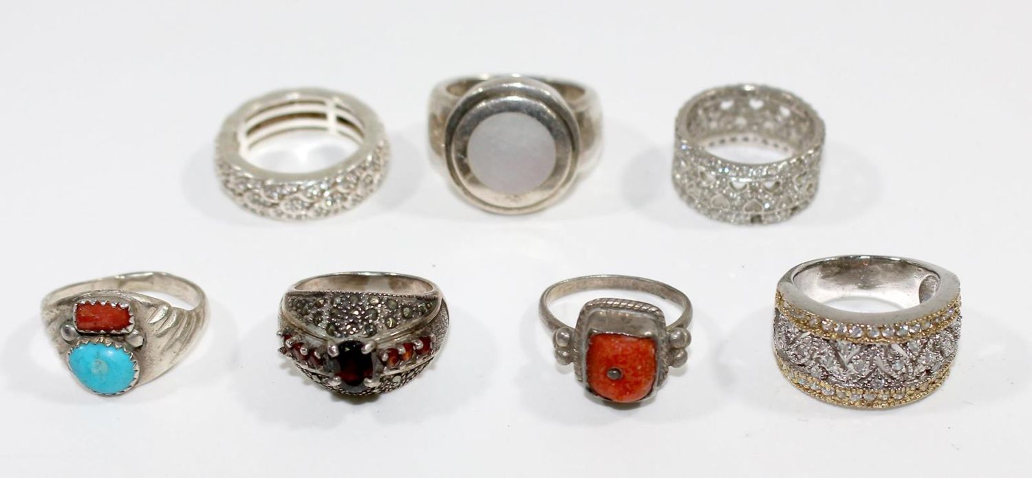 Große Abbildung Nr.1: 122-1611 Silberschmuck.: (Schmuck, Sammlungen)