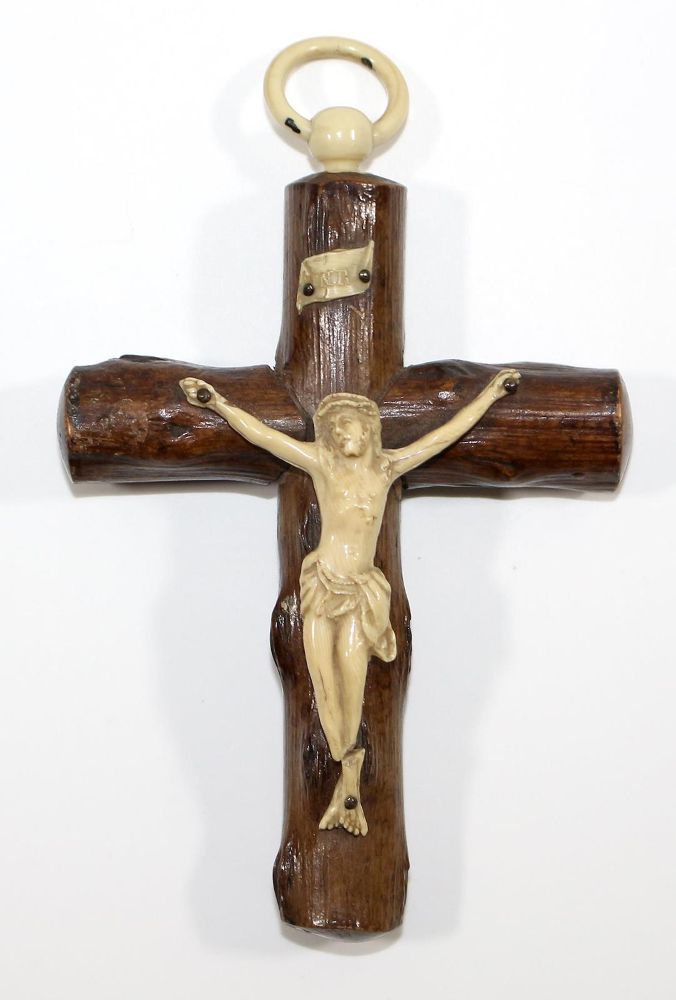Große Abbildung Nr.1: 122-1693 Kruzifix Elfenbein/Holz: (Volkskunst, Religiöse Volkskunst)