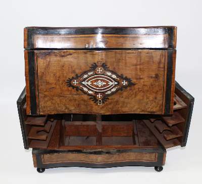 Bild Nr.2: 122-1316 Reisebar Napoleon III: (Varia)