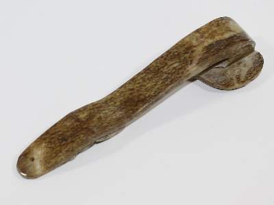 Bild Nr.3: 122-1423 Fledermaus Gürtelhaken: (Asiatika)