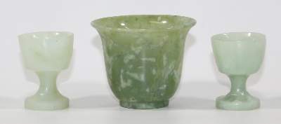 Bild Nr.2: 122-1437 Jadebecher,: (Asiatika)