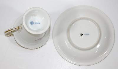 Bild Nr.5: 122-1536 Kriegstasse KPM Berlin: (Porzellan u. Keramik)