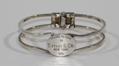 Bild Nr.2: 122-1556 Armreif Tiffany aus: (Schmuck, Armbänder)