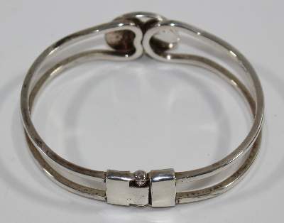 Bild Nr.3: 122-1556 Armreif Tiffany aus: (Schmuck, Armbänder)