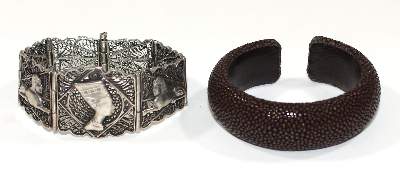 Bild Nr.2: 122-1610 Schmucksammlung: (Schmuck, Sammlungen)