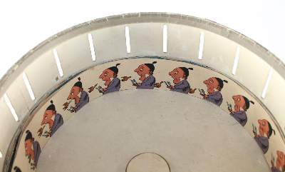 Bild Nr.4: 122-447 Zoetrop.: (Spiele)