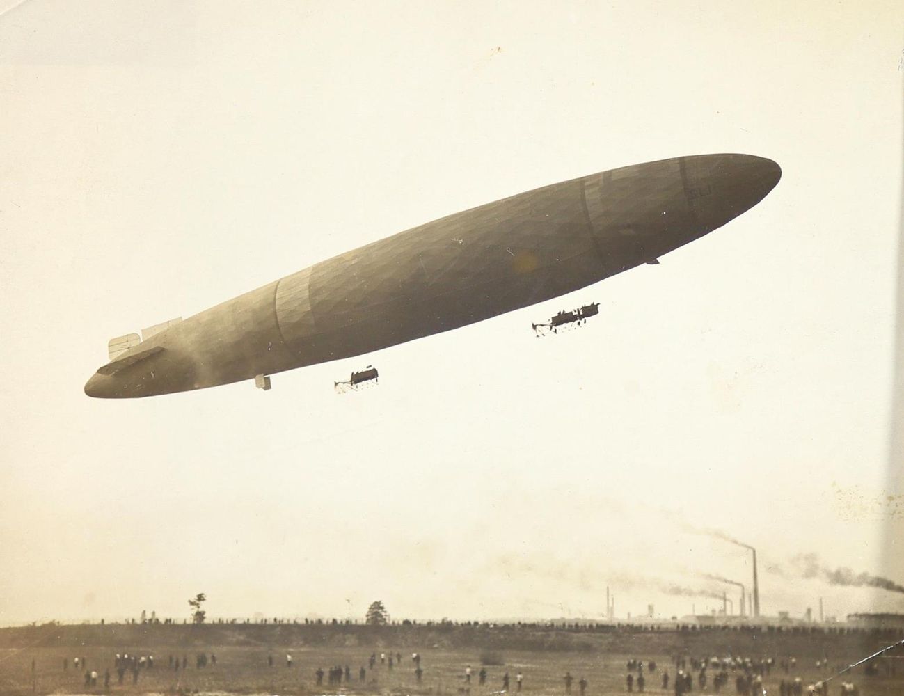 Große Abbildung Nr.3: 123-1467 Sammlung: (Verschiedene Gebiete - Varia, Aeronautik, Zeppelin)