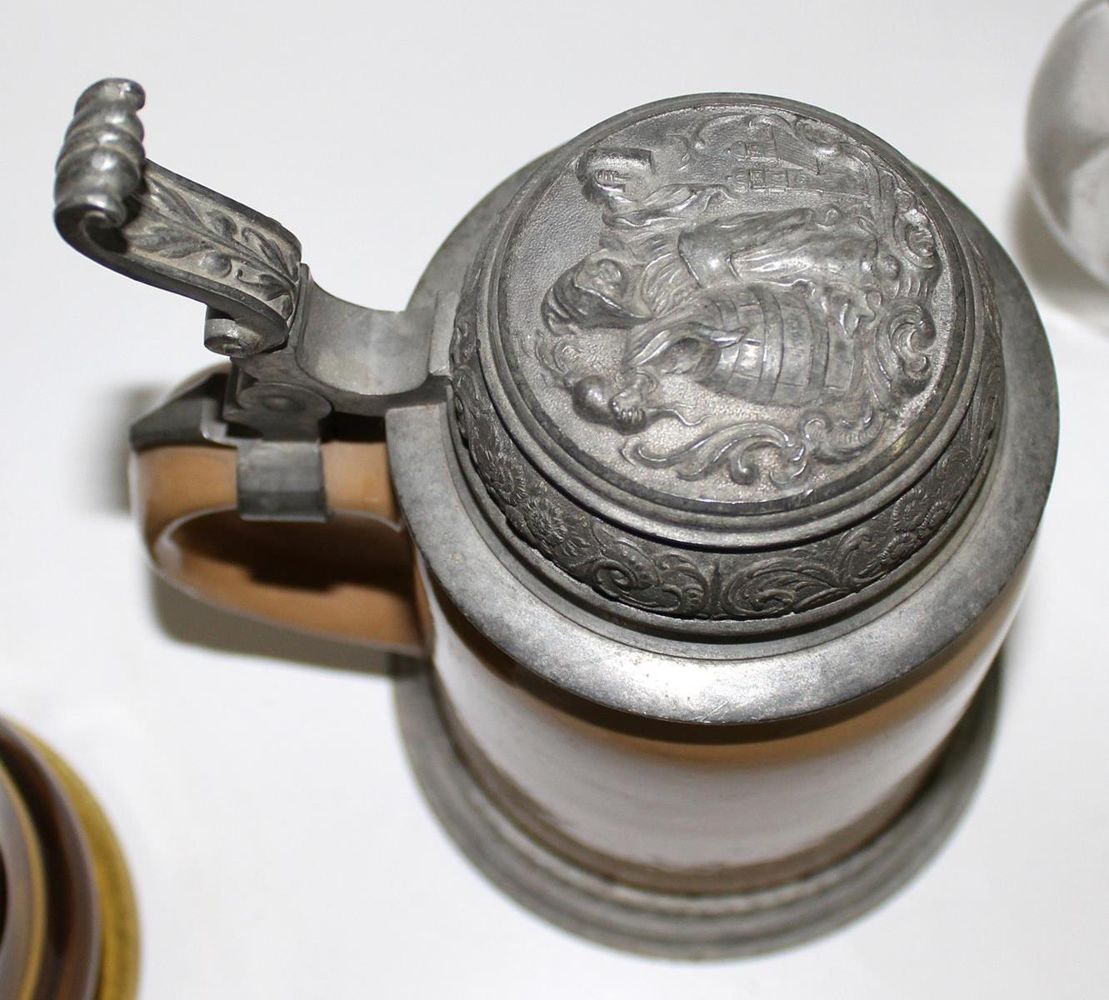 Große Abbildung Nr.4: 123-1927 5 Bierkrüge Jugendstil: (Varia)