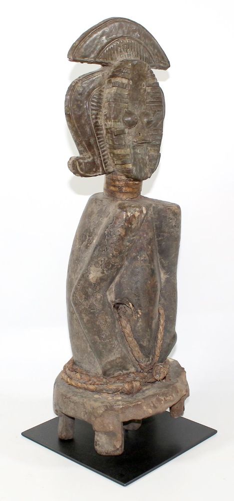 Große Abbildung Nr.2: 123-2038 Kota Ahnenfigur.: (Afrika, Sammlung Nerlich München)