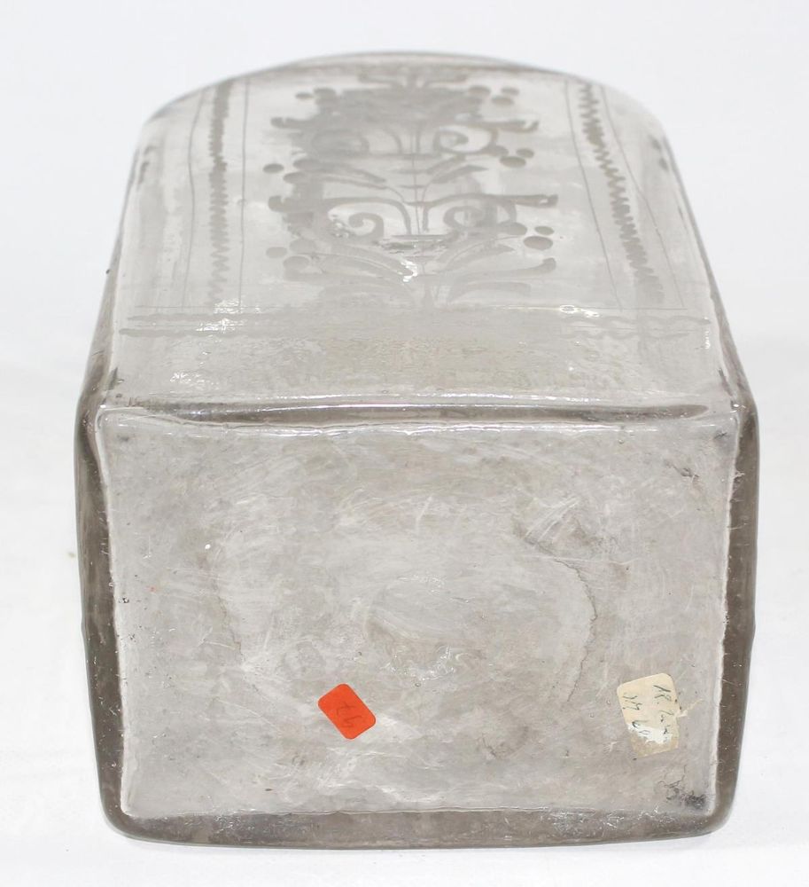 Große Abbildung Nr.4: 123-2122 Schnapsflasche wohl Böhmen: (Apothekenwesen, Glas)