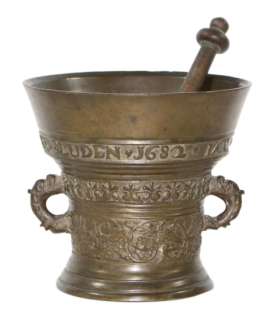 Große Abbildung Nr.1: 123-2139 Barockmörser: (Apothekenwesen, Mörser)