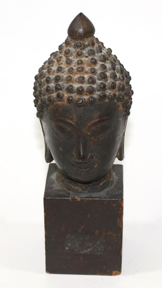Große Abbildung Nr.1: 123-2201 Kopf des Buddha: (Asiatika)