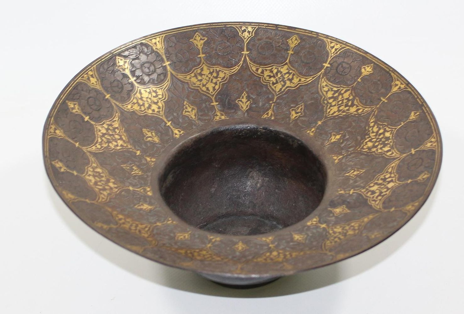 Große Abbildung Nr.2: 123-2226 Wasserschale indopersisch: (Asiatika)