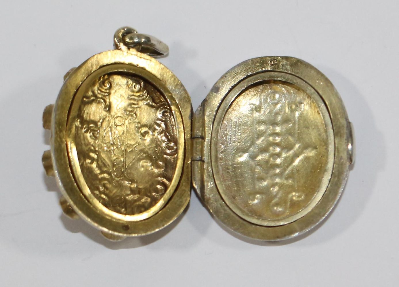 Große Abbildung Nr.2: 123-2296 Wien Medaillon Zauza,: (Schmuck, Anhänger)