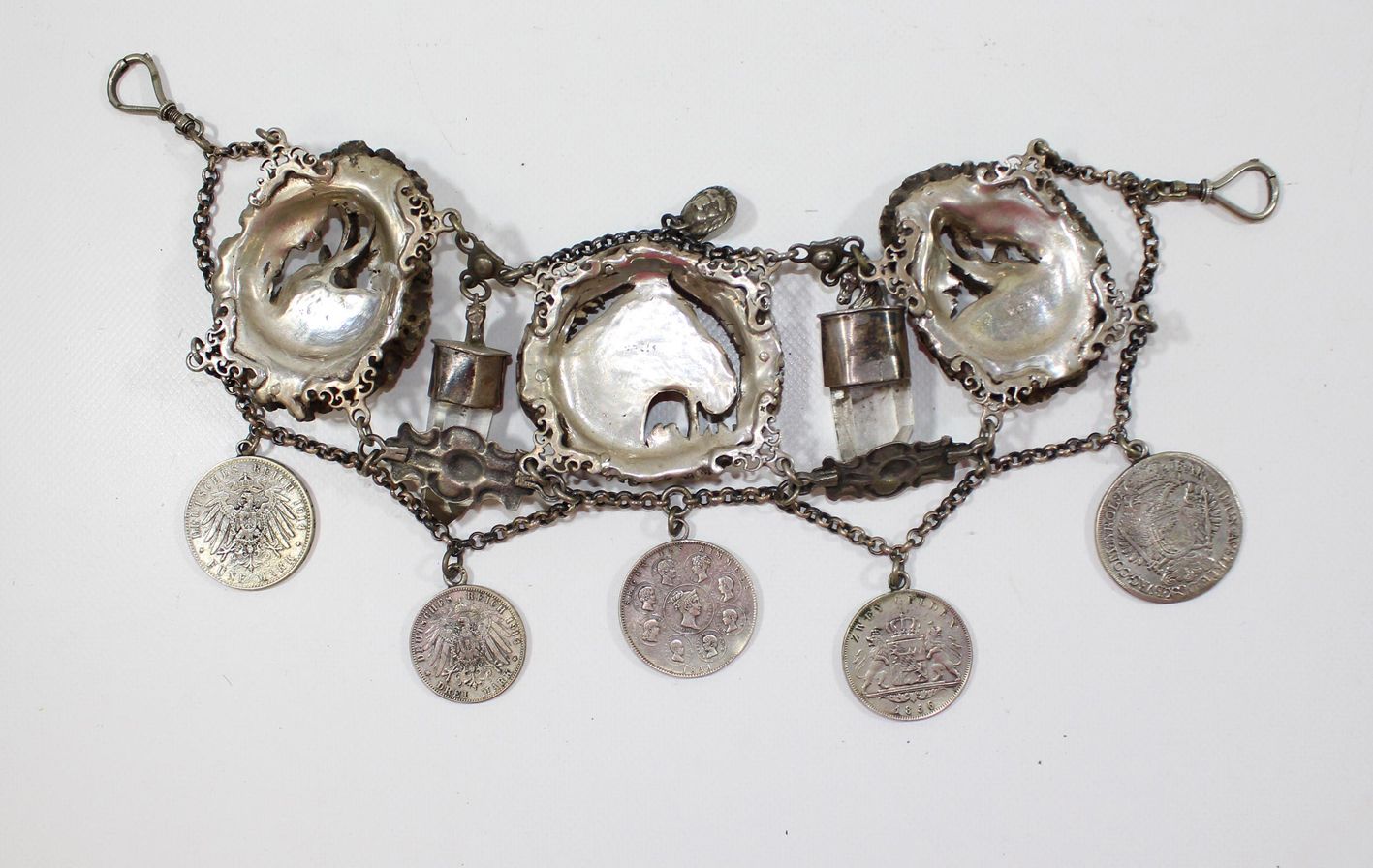 Große Abbildung Nr.2: 123-2322 Charivari.: (Schmuck)