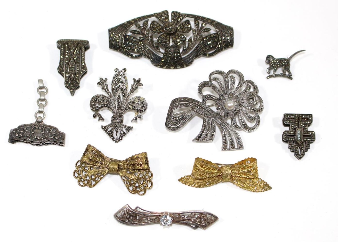 Große Abbildung Nr.1: 123-2374 Schmucksammlung des Art Deco.: (Schmuck, Pforzheim)