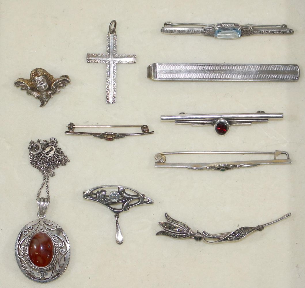 Große Abbildung Nr.1: 123-2384 Antikschmuck: (Schmuck, Sammlungen)
