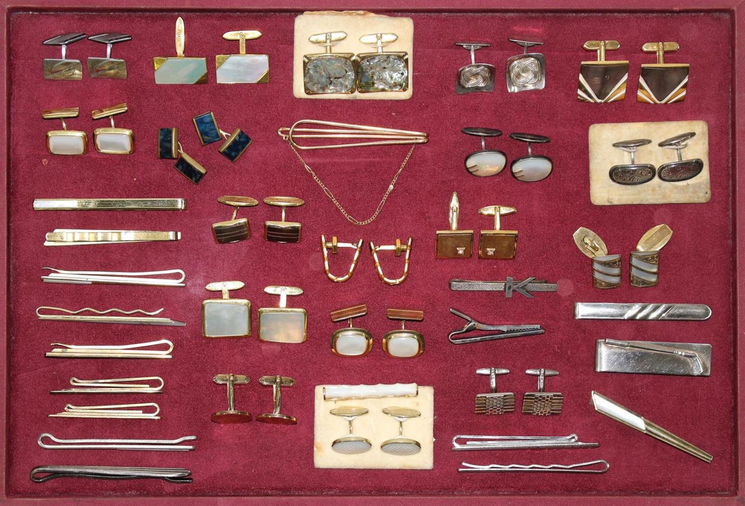 Große Abbildung Nr.1: 123-2391 Herrenschmuck 50 tlg.: (Schmuck, Sammlungen)