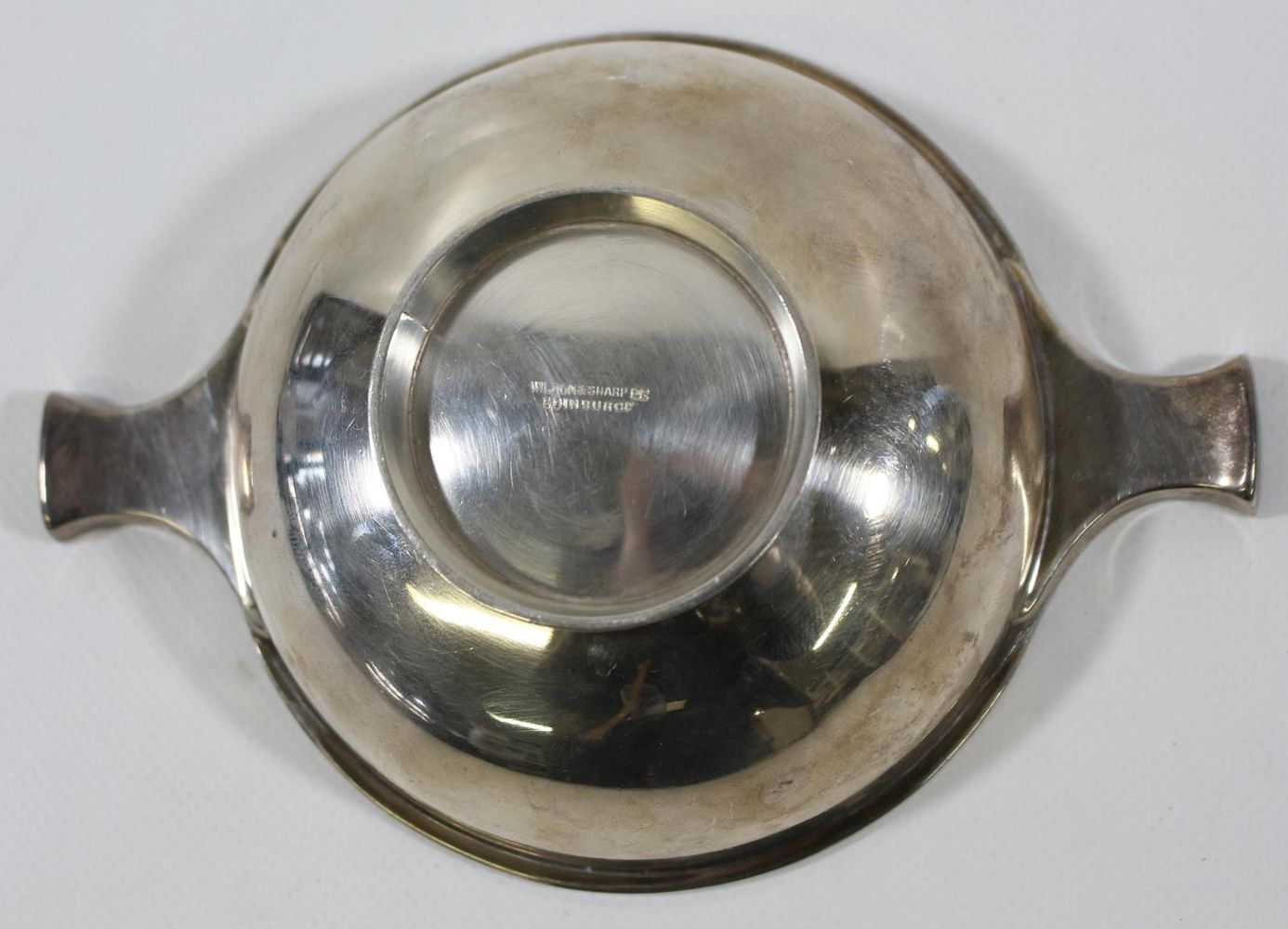 Große Abbildung Nr.4: 123-2404 Art Deco Henkelschälchen: (Silber)