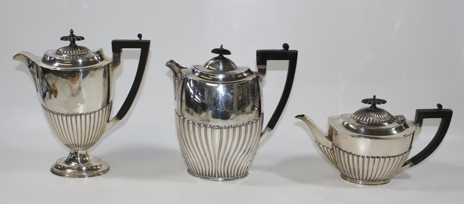 Große Abbildung Nr.3: 123-2417 Kaffee-, Tee-Kernstück 6 Tlg.: (Silber)